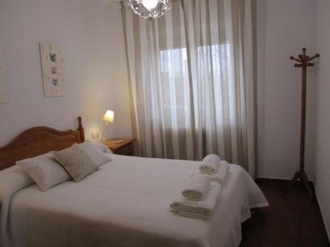 Tres Hermanos Con Piscina Privada 佩拉布若瓦 外观 照片